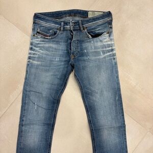 DIESEL SLEENKER SLIM LOW RISE JEANS